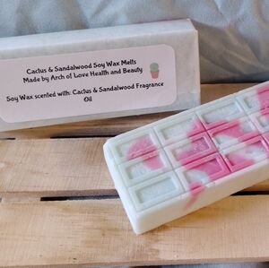 Cactus & Sandalwood Soy Wax Melts - Pink and White
